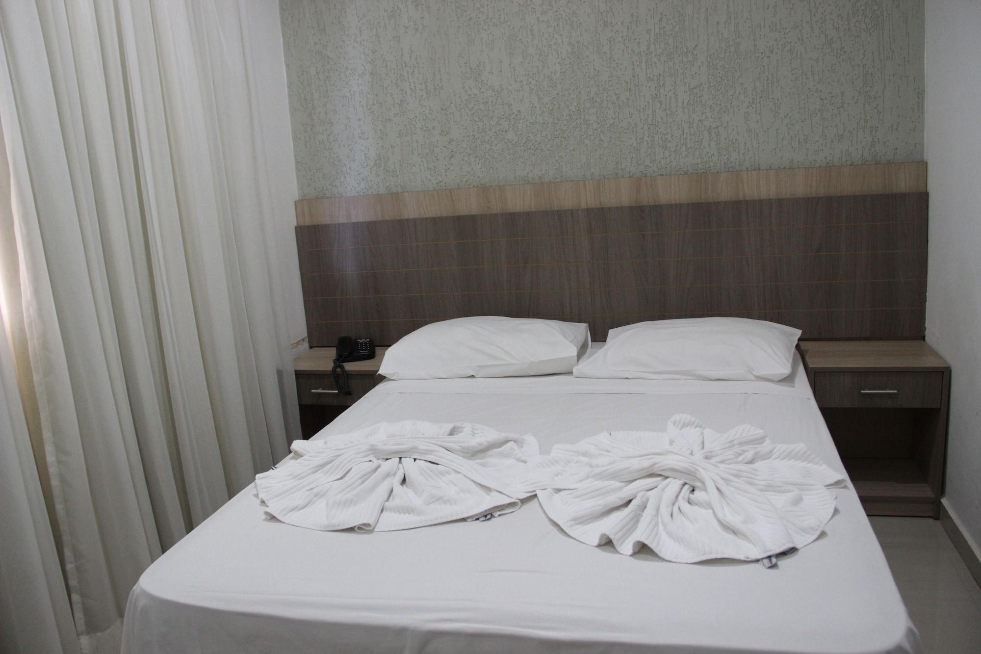 Muffato Plaza Hotel ฟอสดูอีกวาซู ภายนอก รูปภาพ