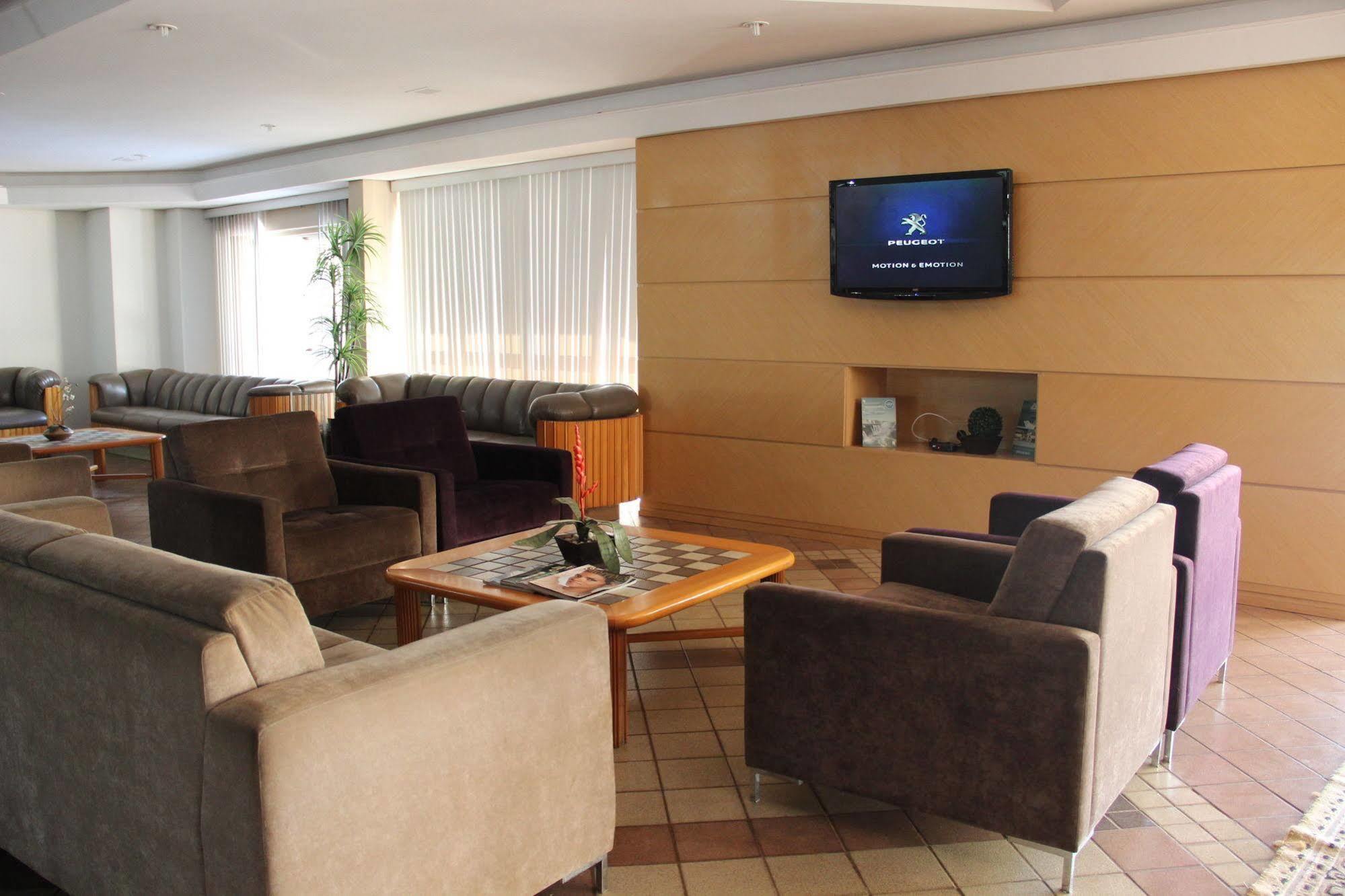 Muffato Plaza Hotel ฟอสดูอีกวาซู ภายนอก รูปภาพ